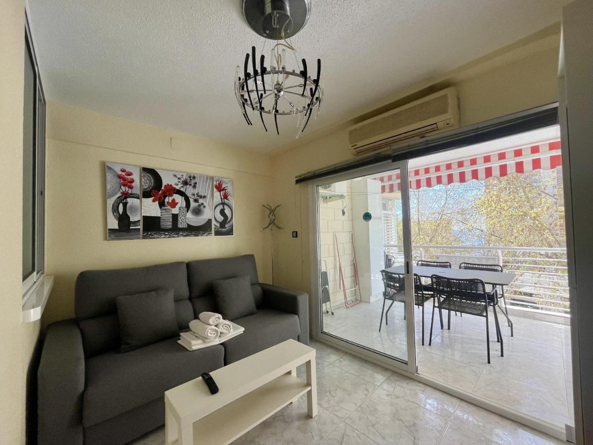Magnificent Mediterraneo Apartment Бенидорм Экстерьер фото
